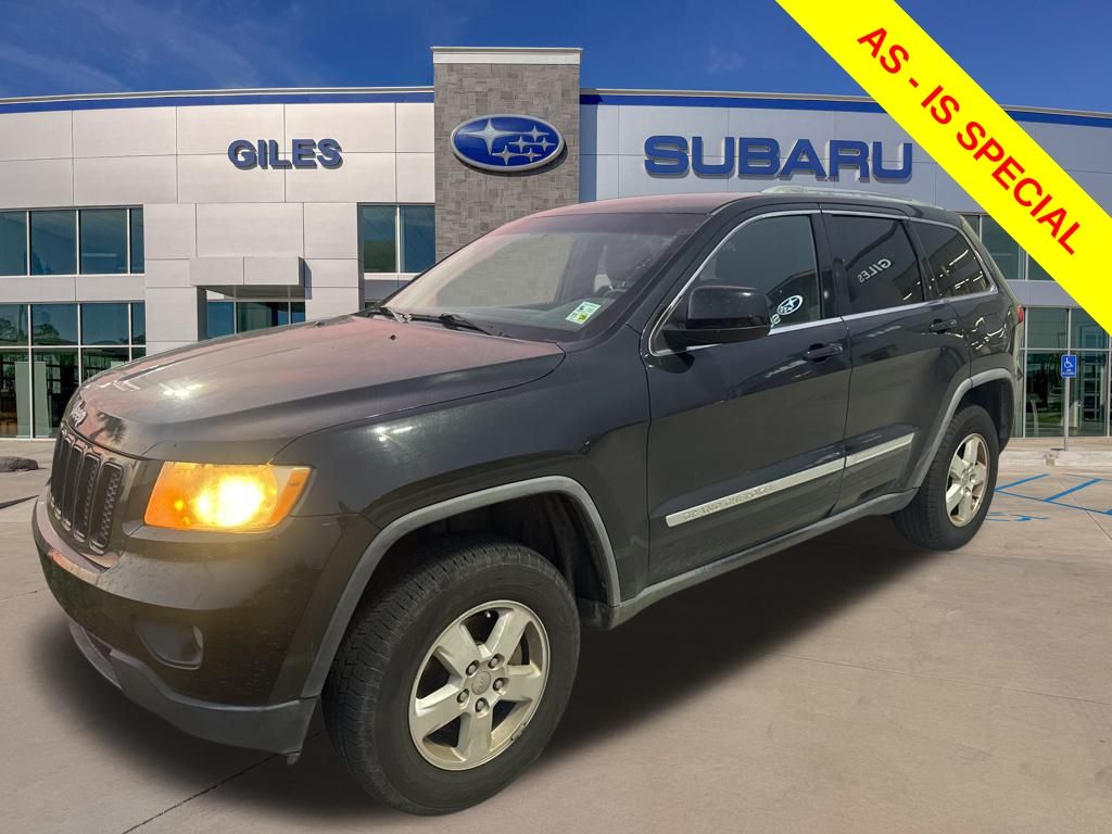 2011 Jeep Grand Cherokee Laredo's photo