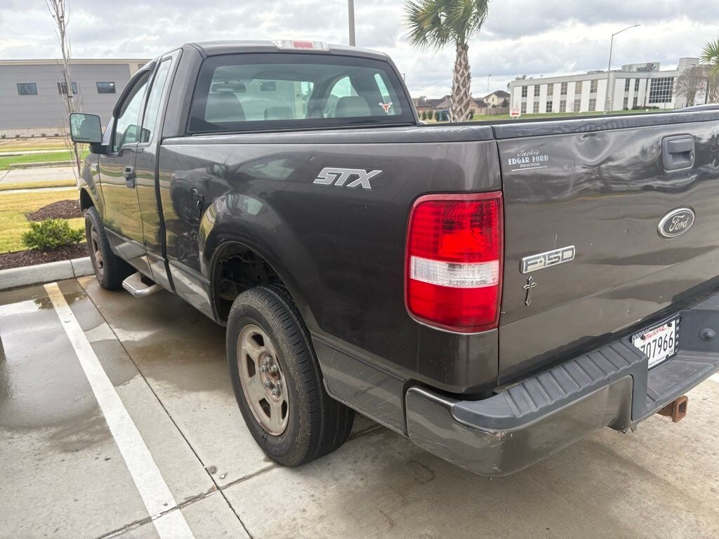 Used 2005 Ford F-150 STX Truck