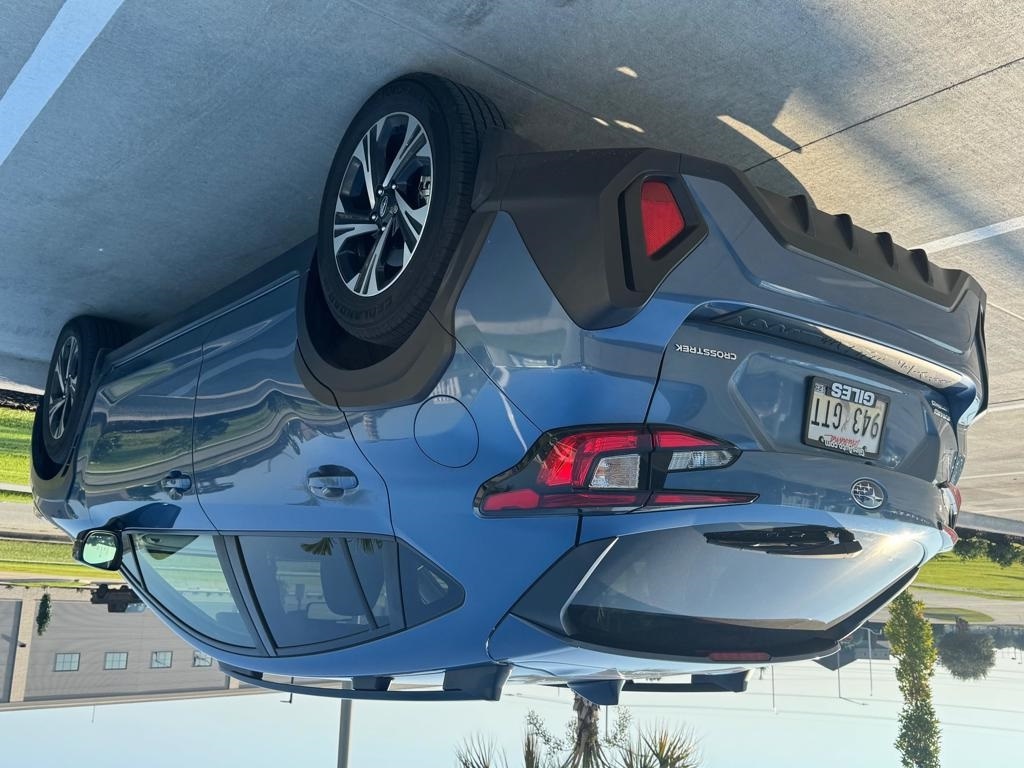 2024 Subaru Crosstrek Premium photo 2