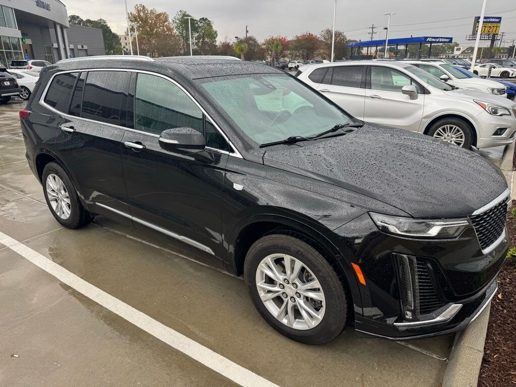 Used 2021 Cadillac XT6 Luxury SUV
