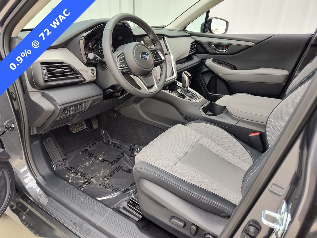 2025 Subaru Outback Premium photo 2