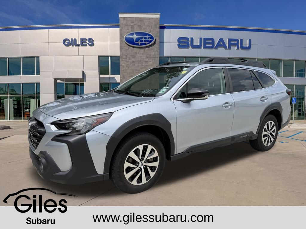 2024 Subaru Outback Premium's photo