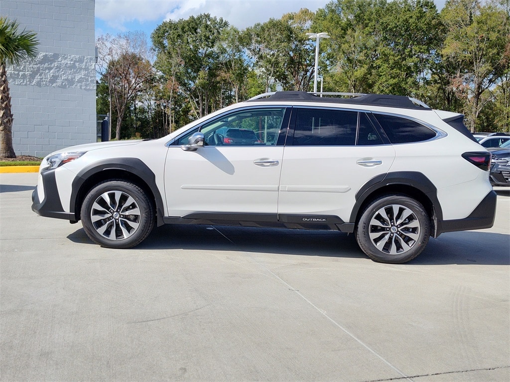 Used 2025 Subaru Outback Touring XT SUV