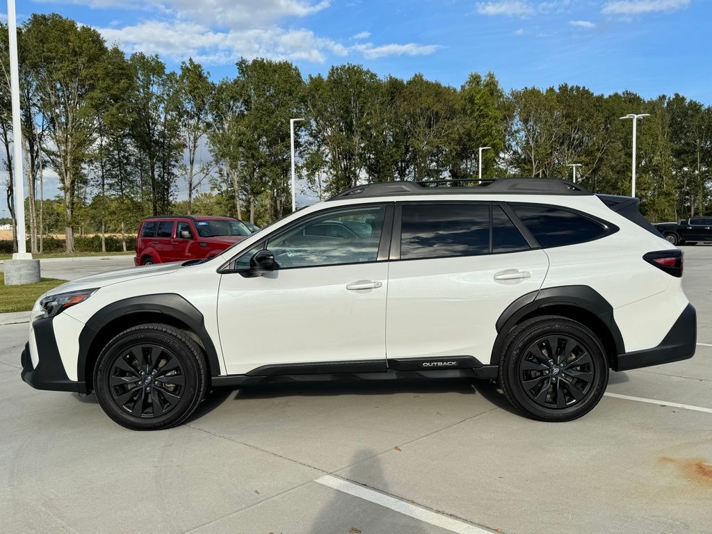 2023 Subaru Outback Onyx Edition photo 2