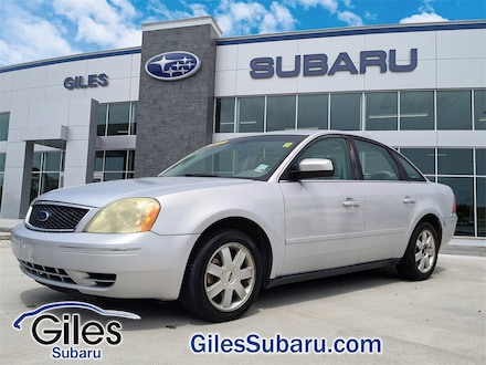 2005 Ford Five Hundred SE Sedan