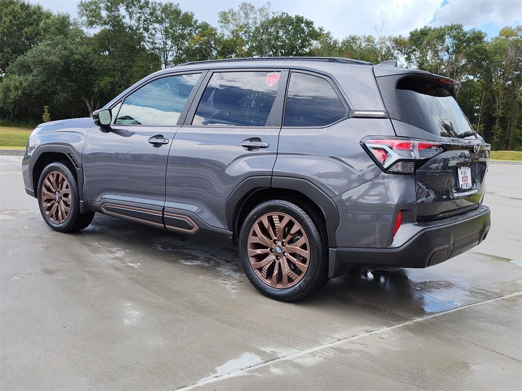 2025 Subaru Forester Sport photo 3