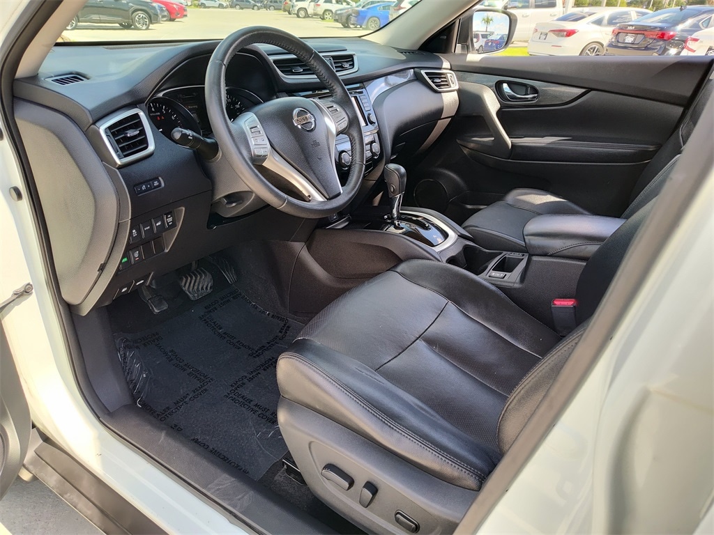 Used 2015 Nissan Rogue SL SUV