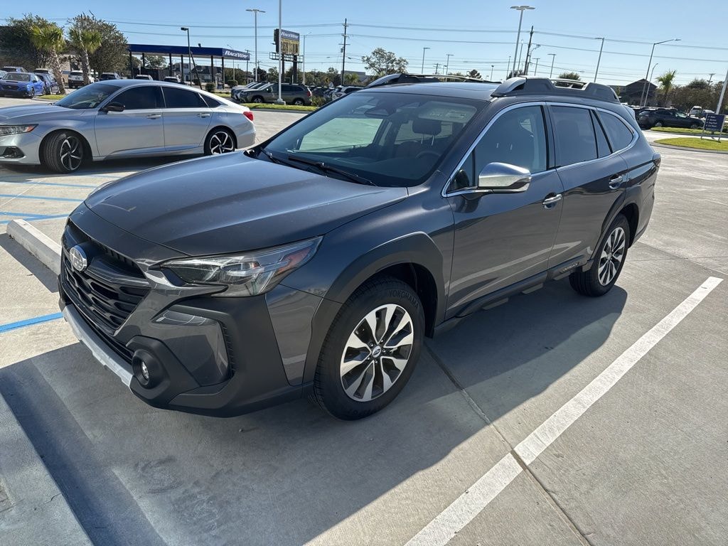 Used 2025 Subaru Outback Touring SUV