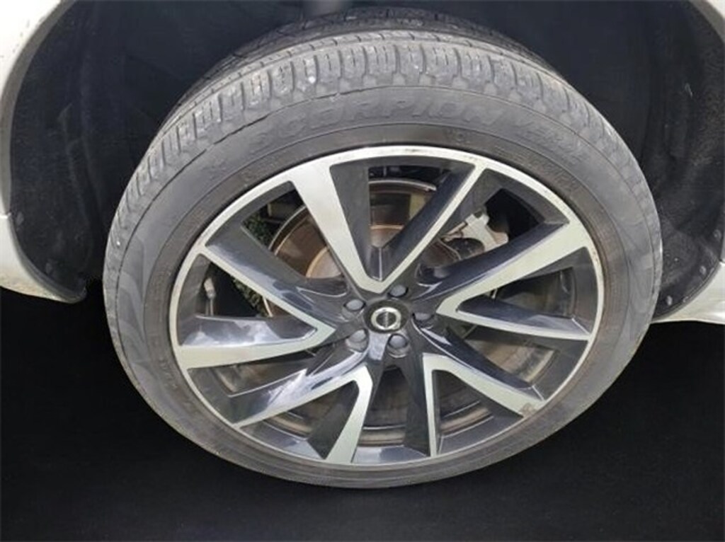 Used 2023 Volvo XC90 B5 AWD Plus SUV