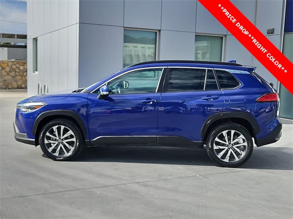Used 2024 Toyota Corolla Cross XLE SUV