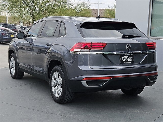 2021 Volkswagen Atlas Cross Sport photo 2