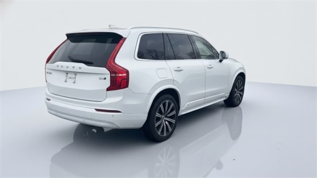 Used 2023 Volvo XC90 B5 AWD Core SUV