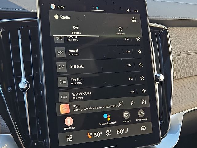 2026 Volvo XC90 Plus - Photo 25