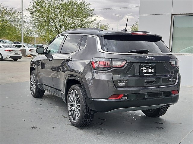 2022 Jeep Compass Limited photo 4