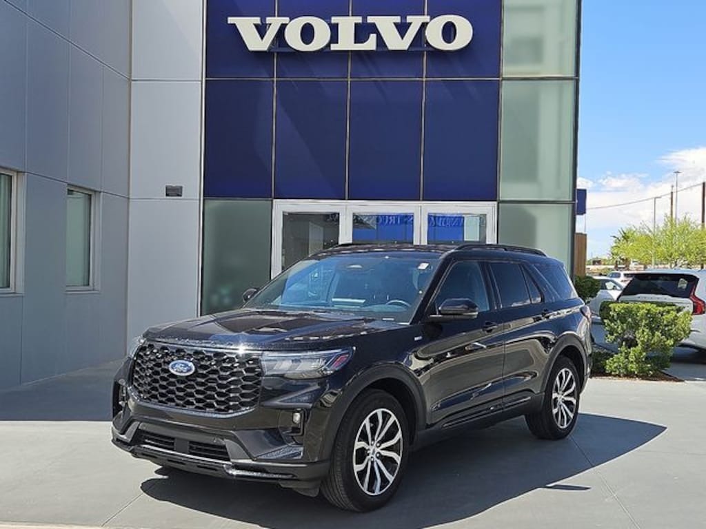 Used 2025 Ford Explorer ST-Line SUV