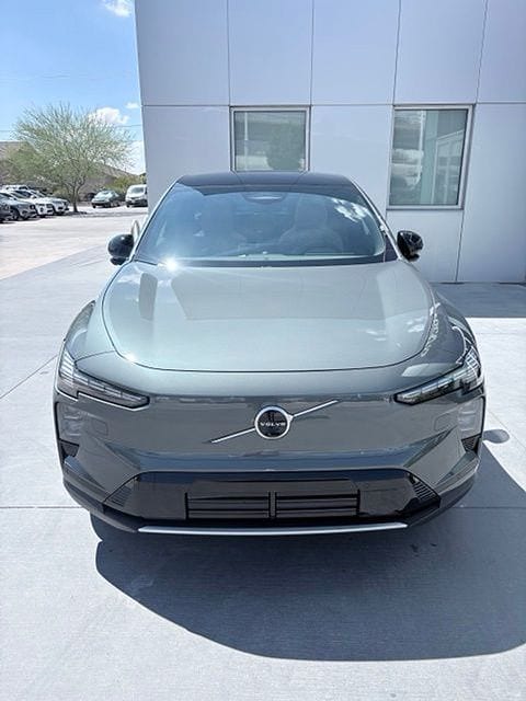 2027 Volvo EX60