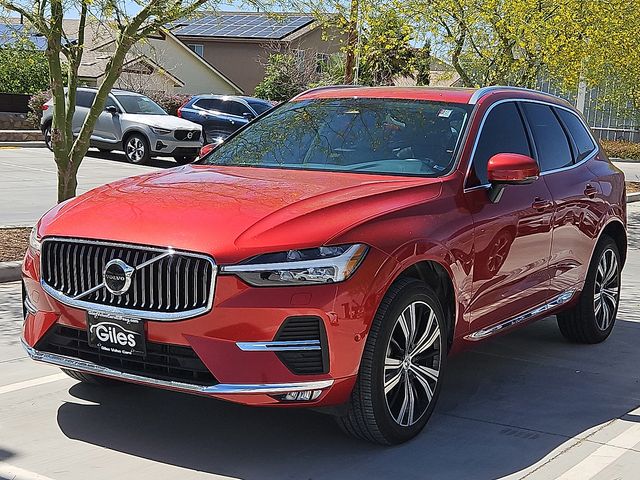 2023 Volvo XC60 B5 Plus Bright Theme AWD's photo
