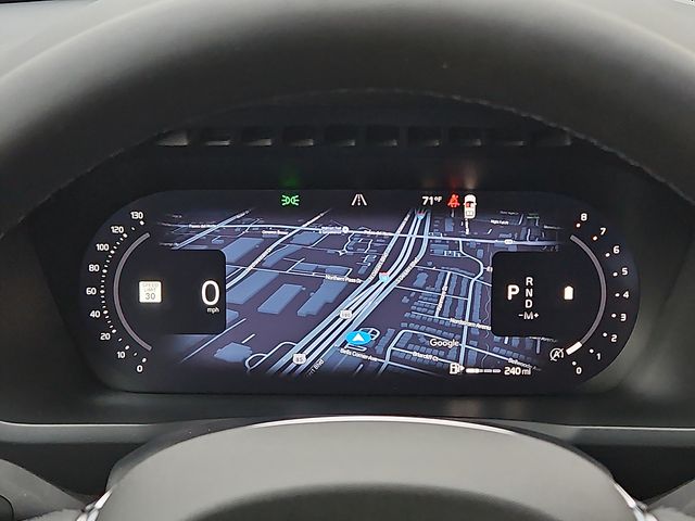 2026 Volvo XC90 Plus - Photo 22