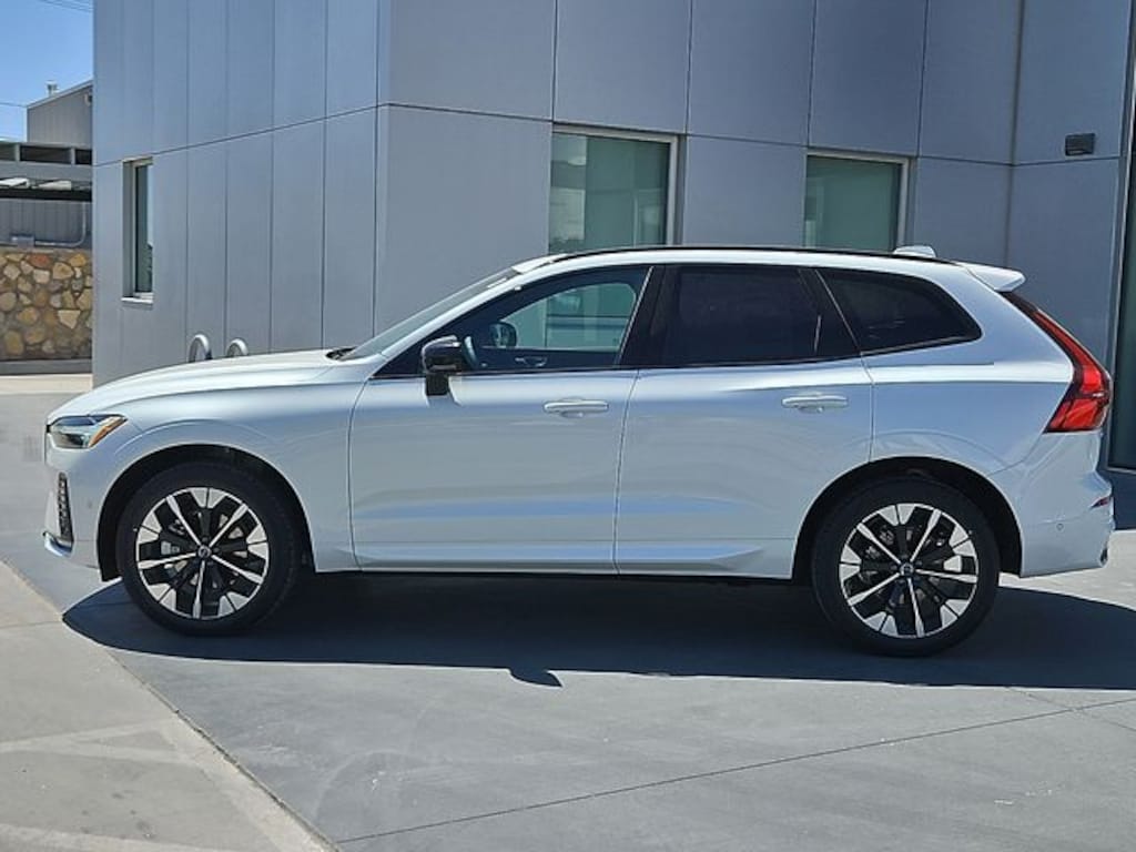 New 2026 Volvo XC60 B5 Plus SUV