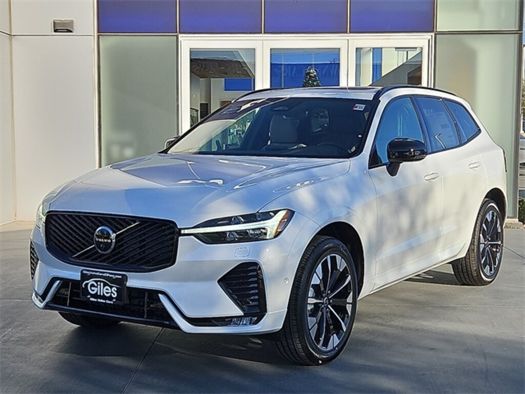 New 2026 Volvo XC60 B5 Plus SUV