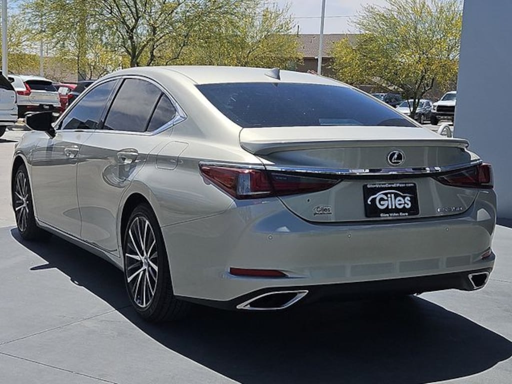 Used 2023 Lexus ES 350 Luxury Sedan