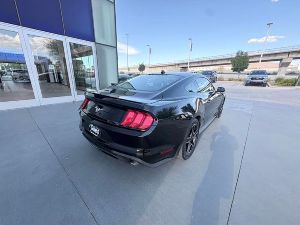 Used 2023 Ford Mustang Coupe