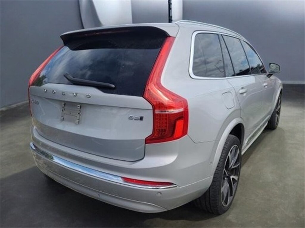 Used 2023 Volvo XC90 B5 AWD Plus SUV