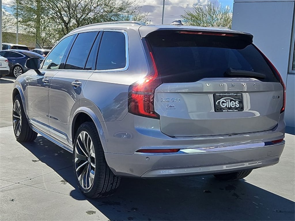 New 2026 Volvo XC90 B6 Plus 7-Seater SUV
