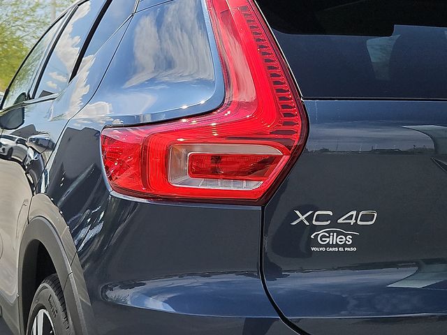 2026 Volvo XC40 Plus - Photo 12