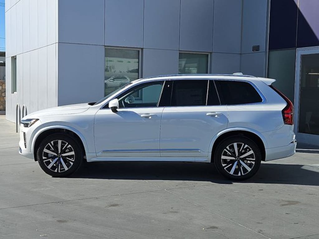 New 2026 Volvo XC90 B6 Core SUV