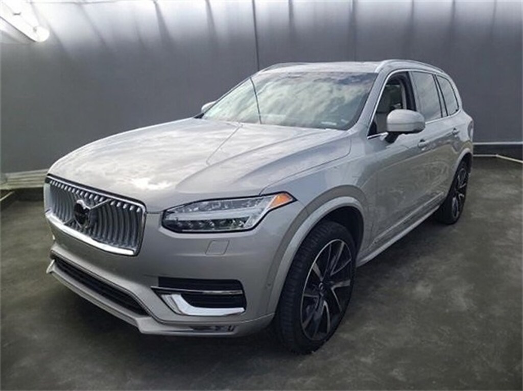 Used 2023 Volvo XC90 B5 AWD Plus SUV