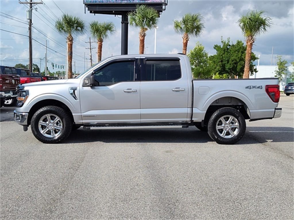 Used 2024 Ford F-150 XLT Truck SuperCrew Cab