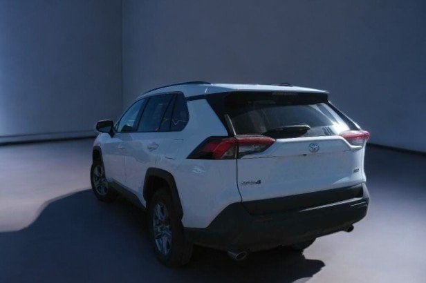 Used 2024 Toyota RAV4 XLE with VIN 2T3W1RFV3RW328388 for sale in Northfield, Minnesota