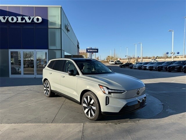2025 Volvo EX90 Twin Motor Ultra photo 2