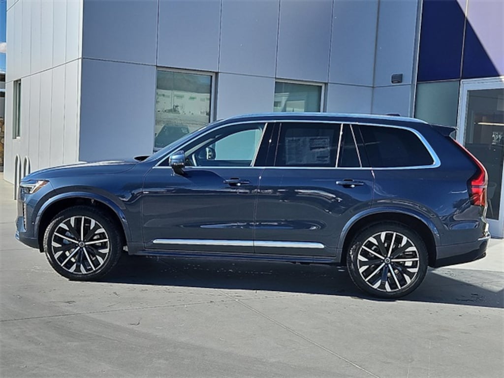 New 2026 Volvo XC90 B6 Plus 7-Seater SUV