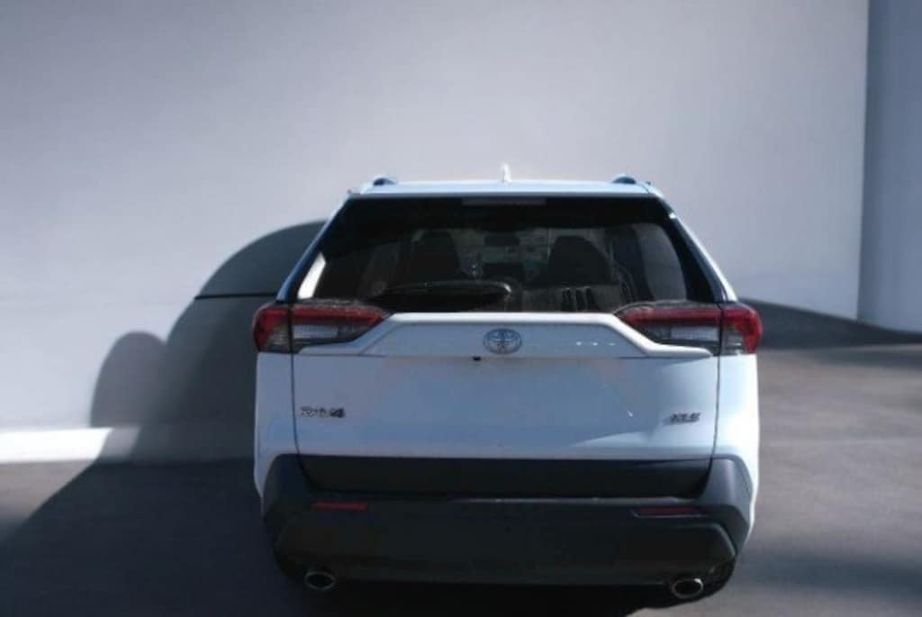 Used 2024 Toyota RAV4 XLE SUV