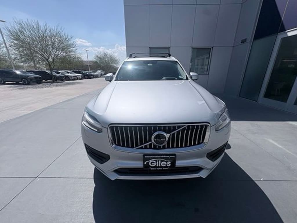 Used 2020 Volvo XC90 T5 Momentum 7 Passenger SUV