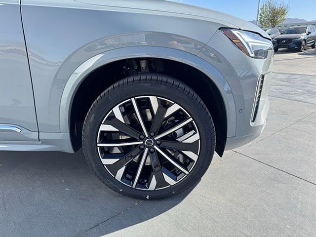 2025 Volvo XC90 Plus - Photo 14