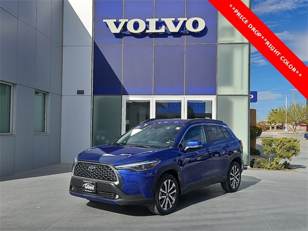 Used 2024 Toyota Corolla Cross XLE SUV