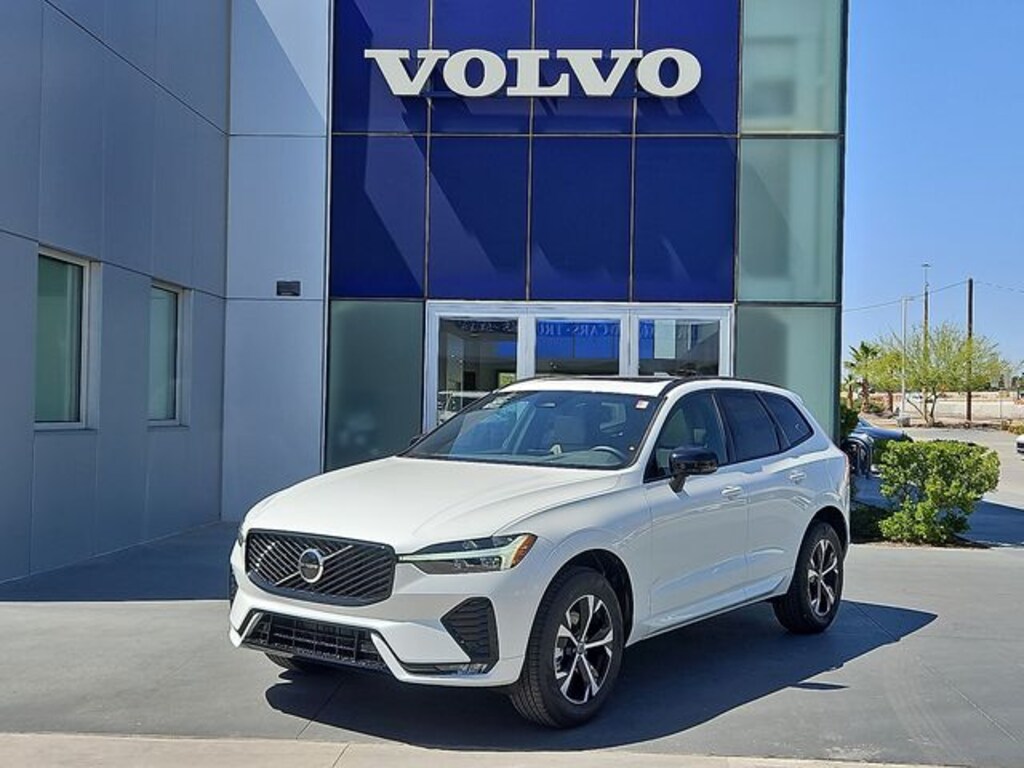New 2026 Volvo XC60 B5 Core SUV