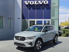 2026 Volvo XC40 B5 Plus AWD SUV