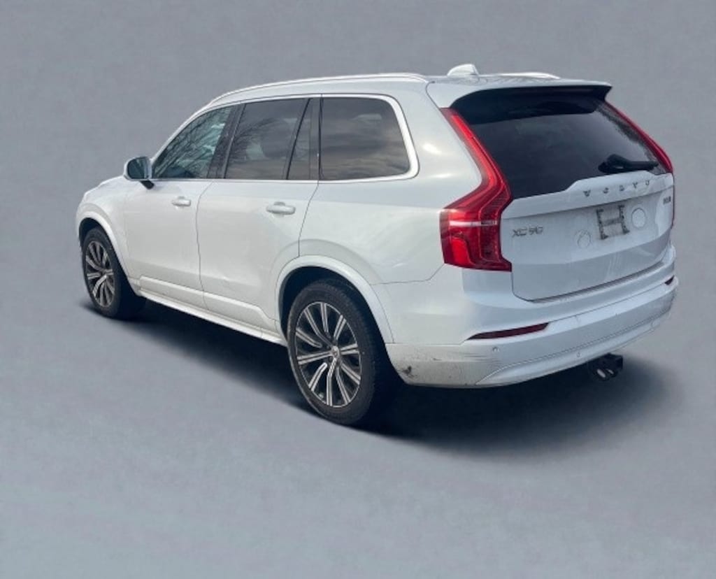 Used 2023 Volvo XC90 B5 AWD Core SUV