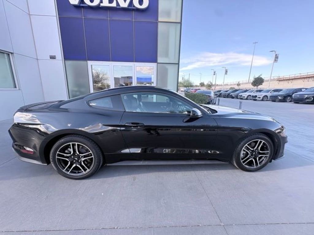 Used 2023 Ford Mustang Coupe