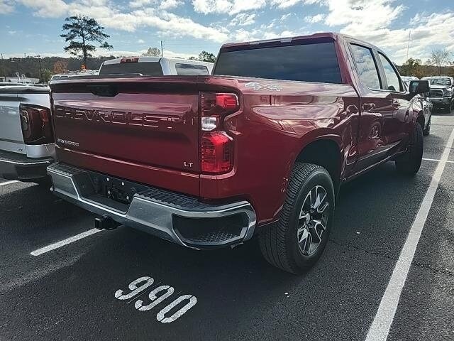 2023 Chevrolet Silverado 1500 LT photo 4