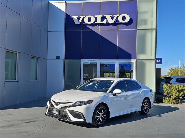 2024 Toyota Camry SE Sedan