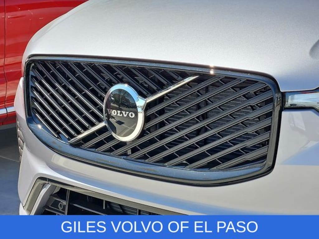New 2026 Volvo XC60 B5 Core SUV