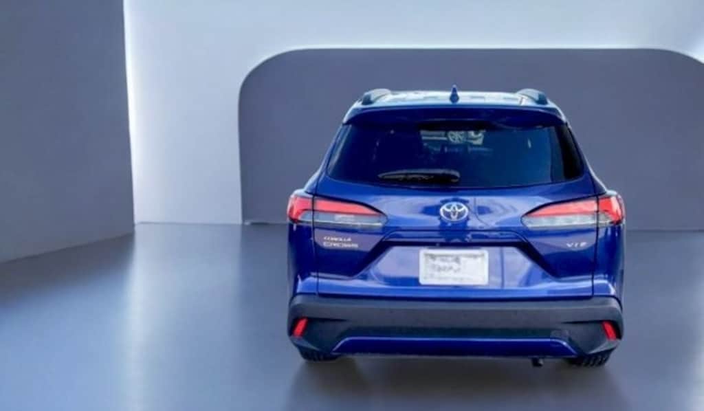 Used 2024 Toyota Corolla Cross XLE SUV