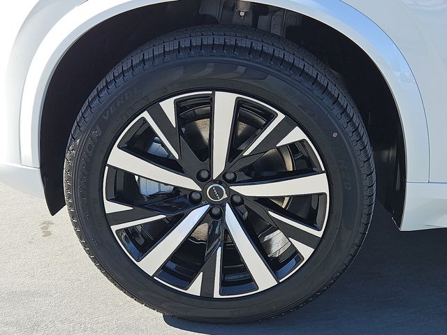 2026 Volvo XC90 Core - Photo 11