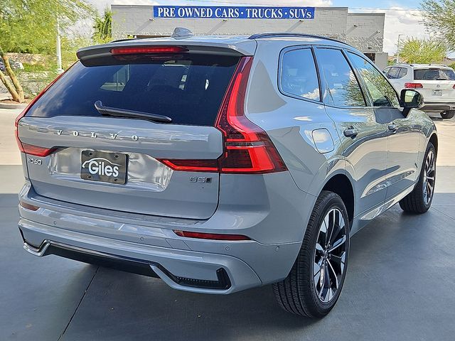 2026 Volvo XC60 Plus - Photo 6