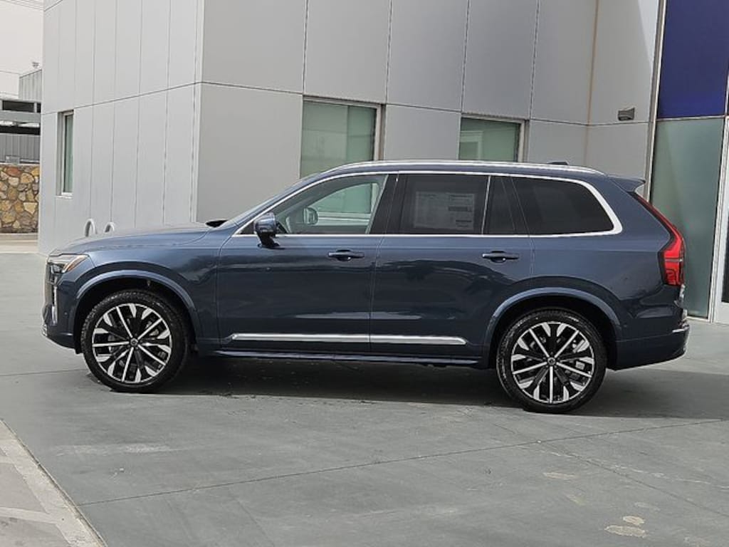 New 2026 Volvo XC90 B6 Plus 7-Seater SUV